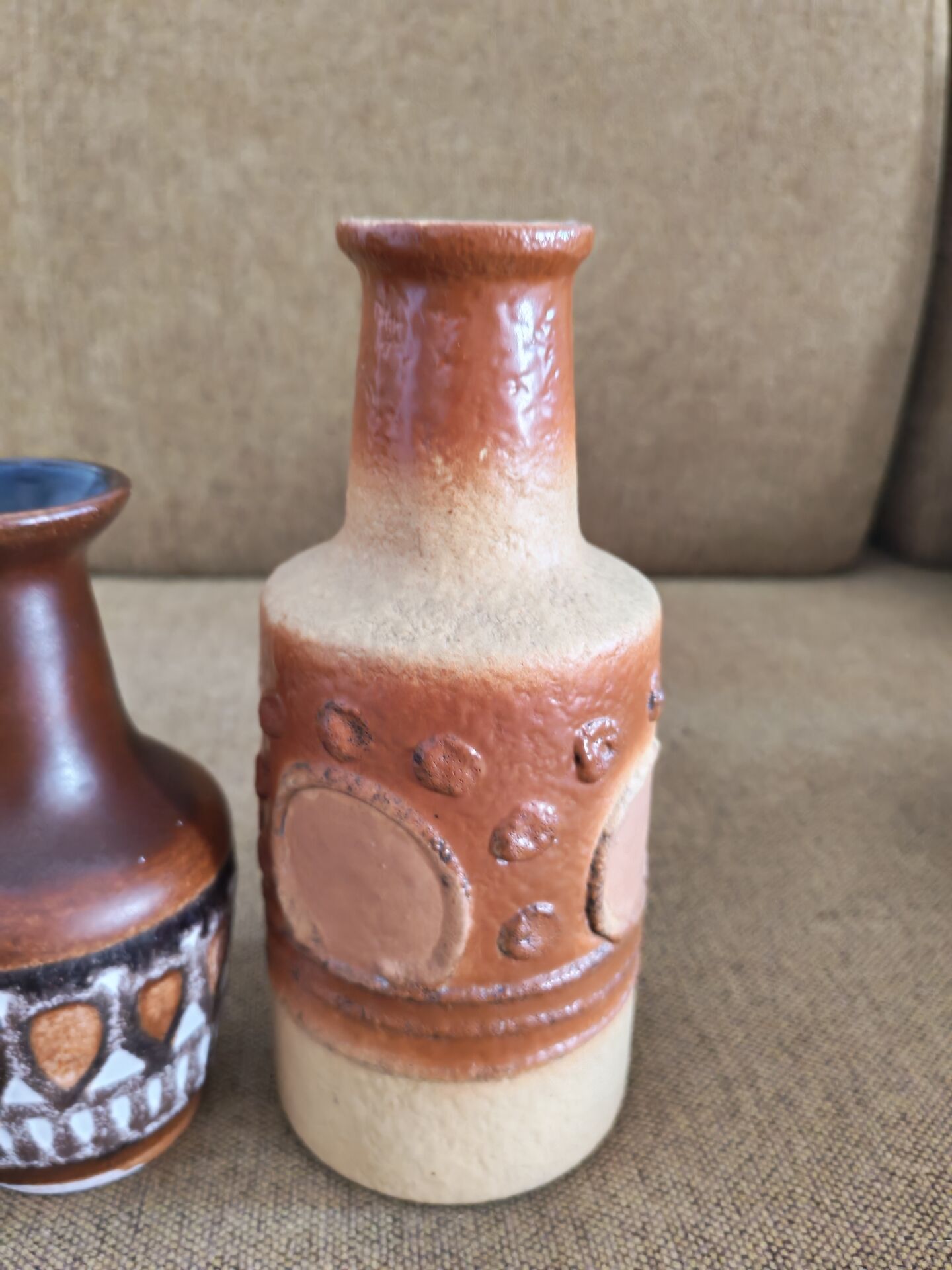 Composition de 3 vases allemandes  style brutaliste 1960