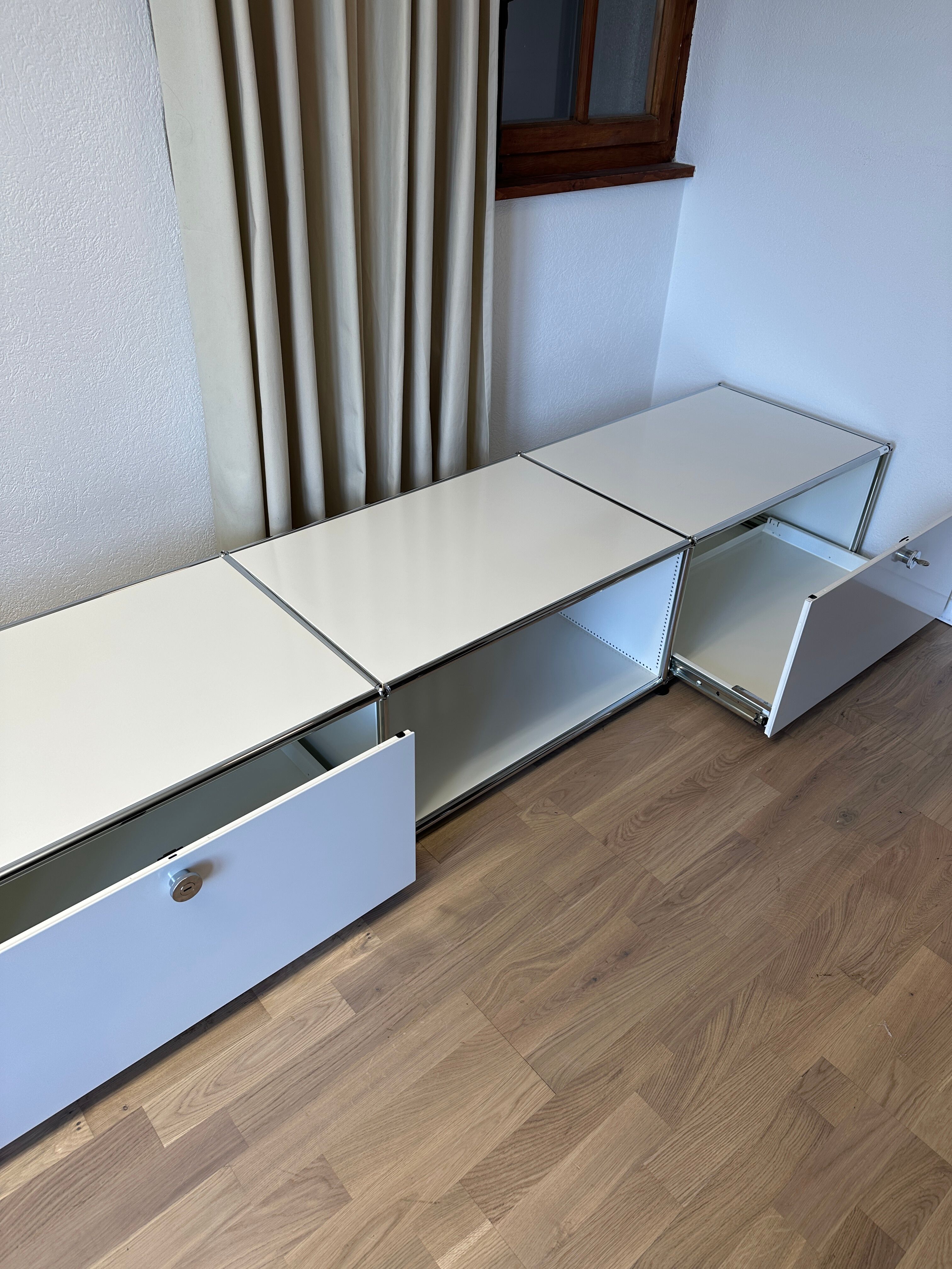 USM Haller TV unit in Pure White