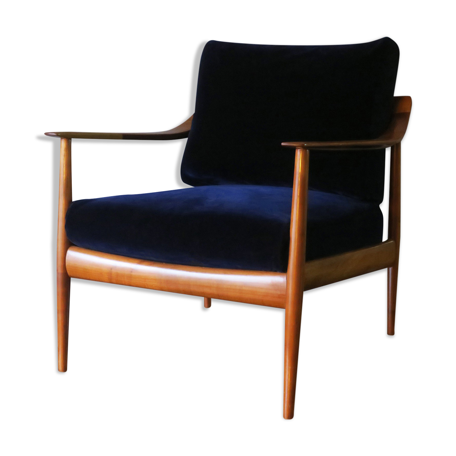 Mid Century Blue Velvet Lounge Chair With Curved Back And Sprung Cushions Selency