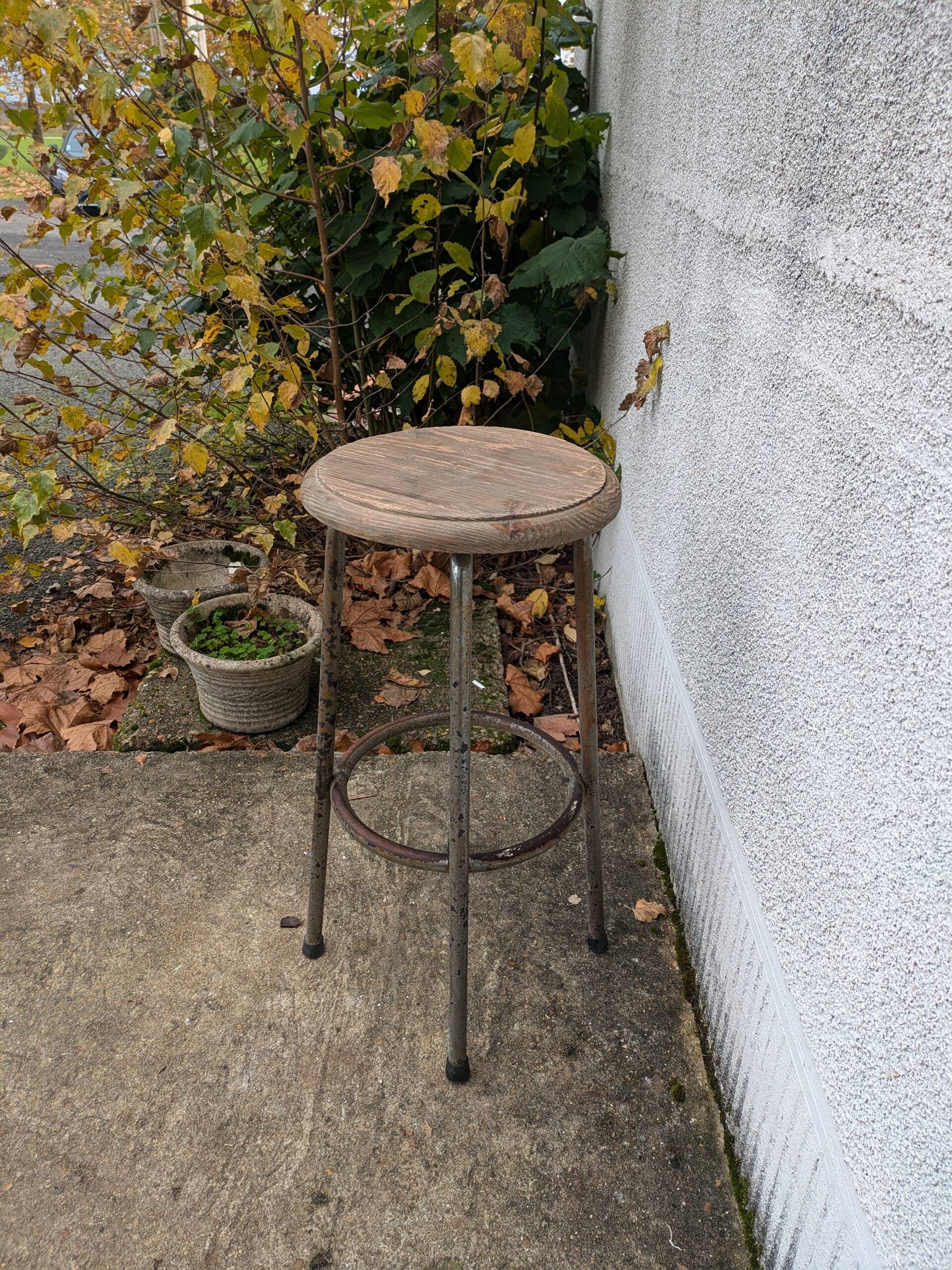Tabouret haut d'atelier