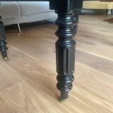 Old round coffee table