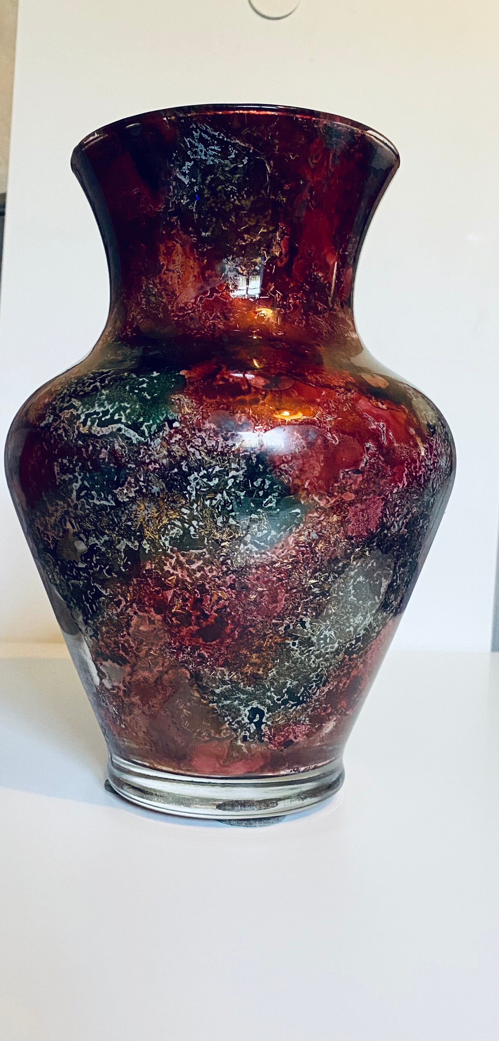 Gilded glass vase