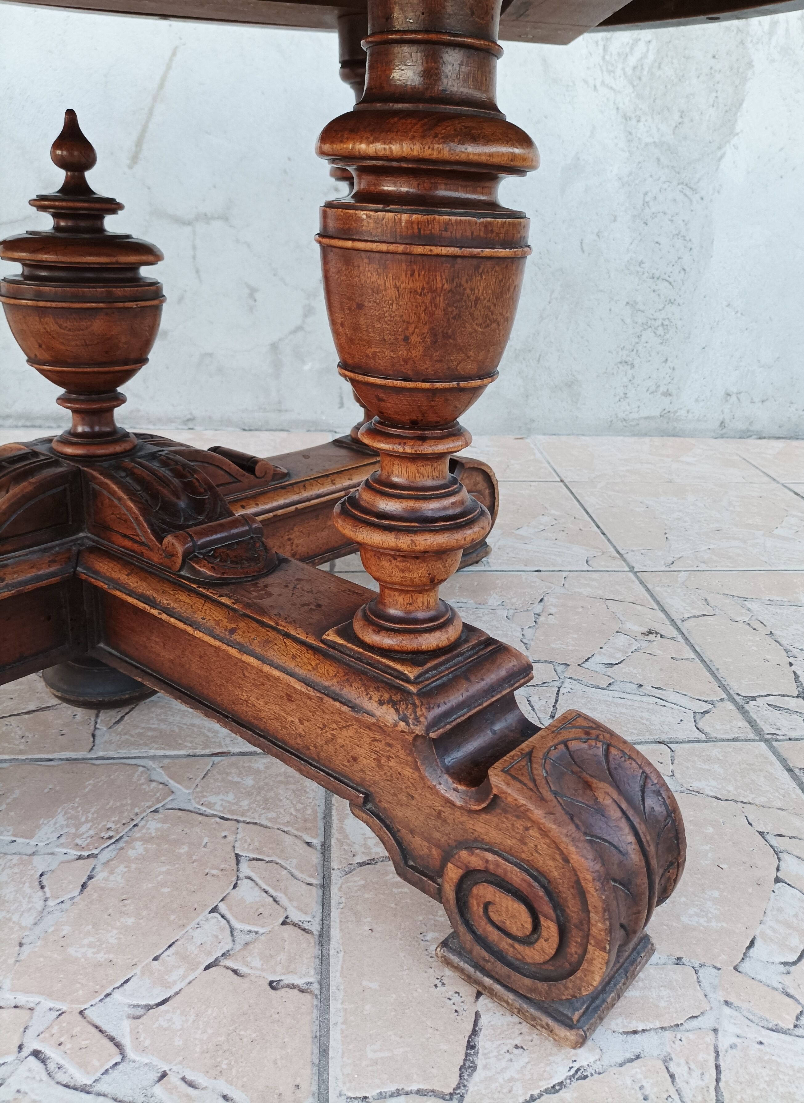 renaissance walnut table 19th century