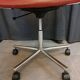 Fauteuil Kevi en skaï et métal chromé