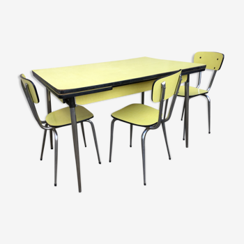 Table formica jaune et ses 3 chaises