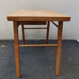 Baumann children's desk