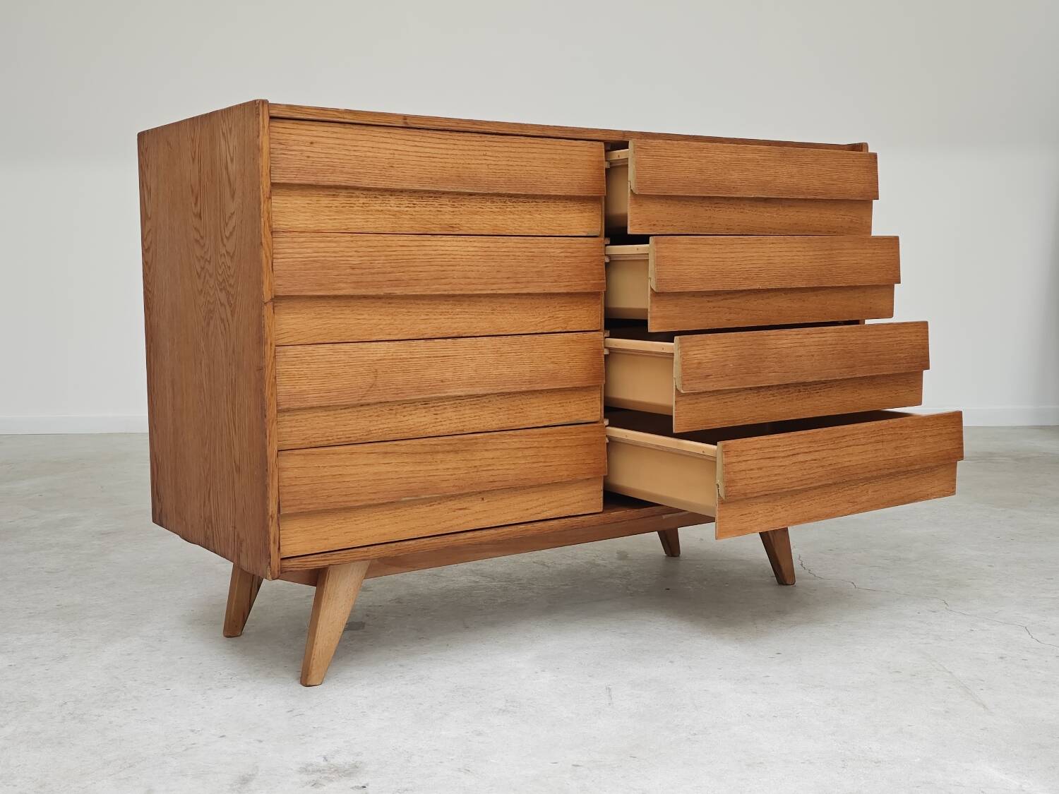 U-453 dub chest of drawers by Jiri Jiroutek for Interier Praha 1960