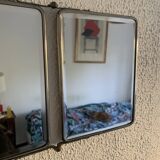 Vintage 1950s beveled barber triptych mirror in grenadine - 21 x 49 cm