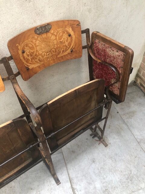 Triple show chair 1920/1930