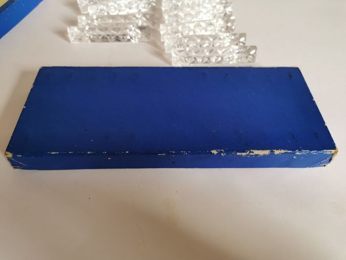 10 crystal knives holder