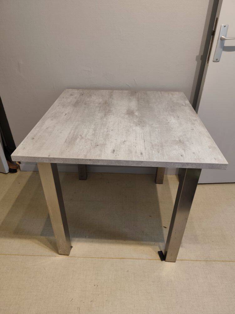 Kitchen or dining room table | Industrial and modern design