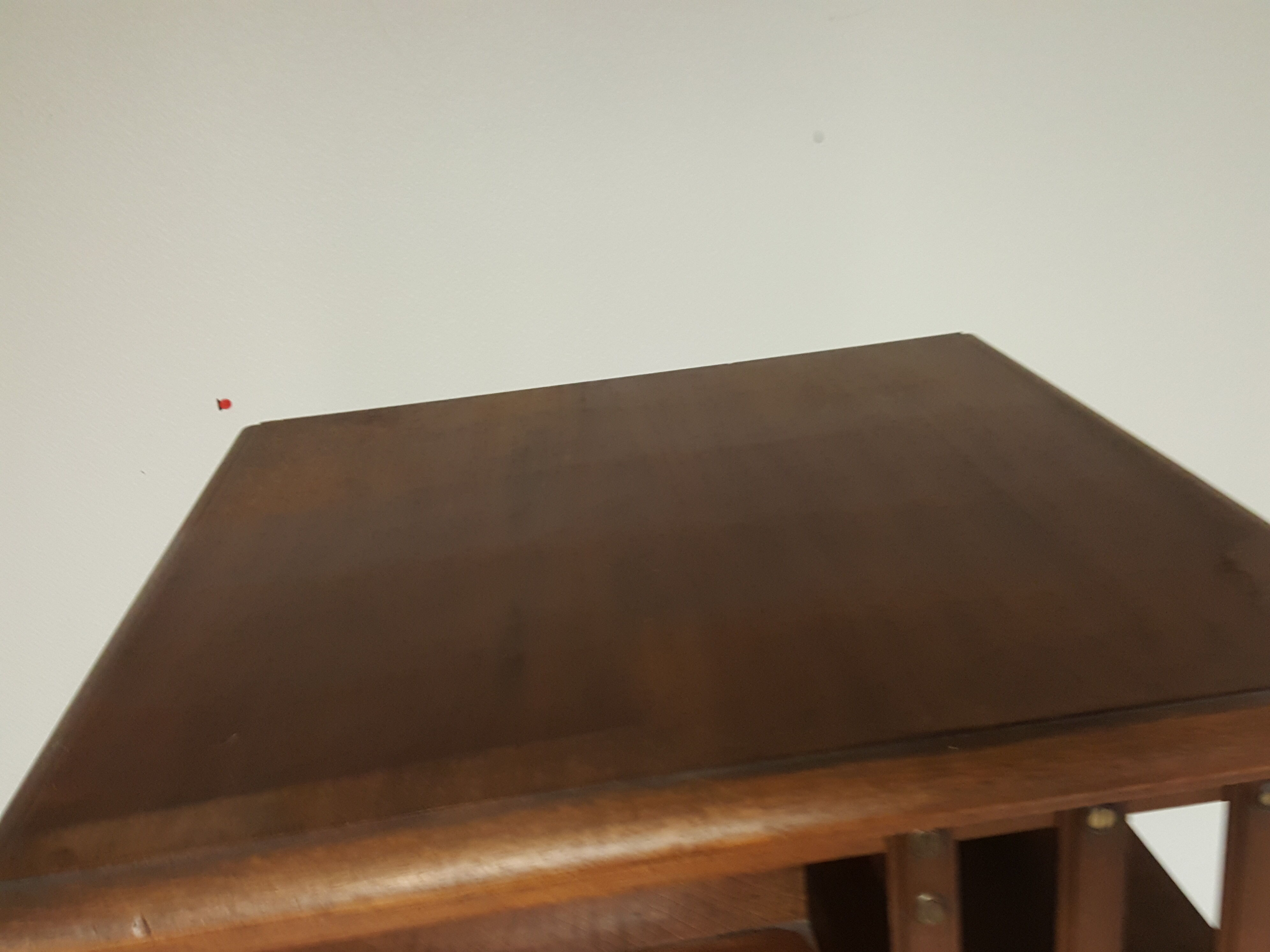 Revolving terquem bookcase