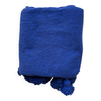 Plaid bleu à pompoms du maroc