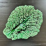 Cabbage leaf dish in barbotine