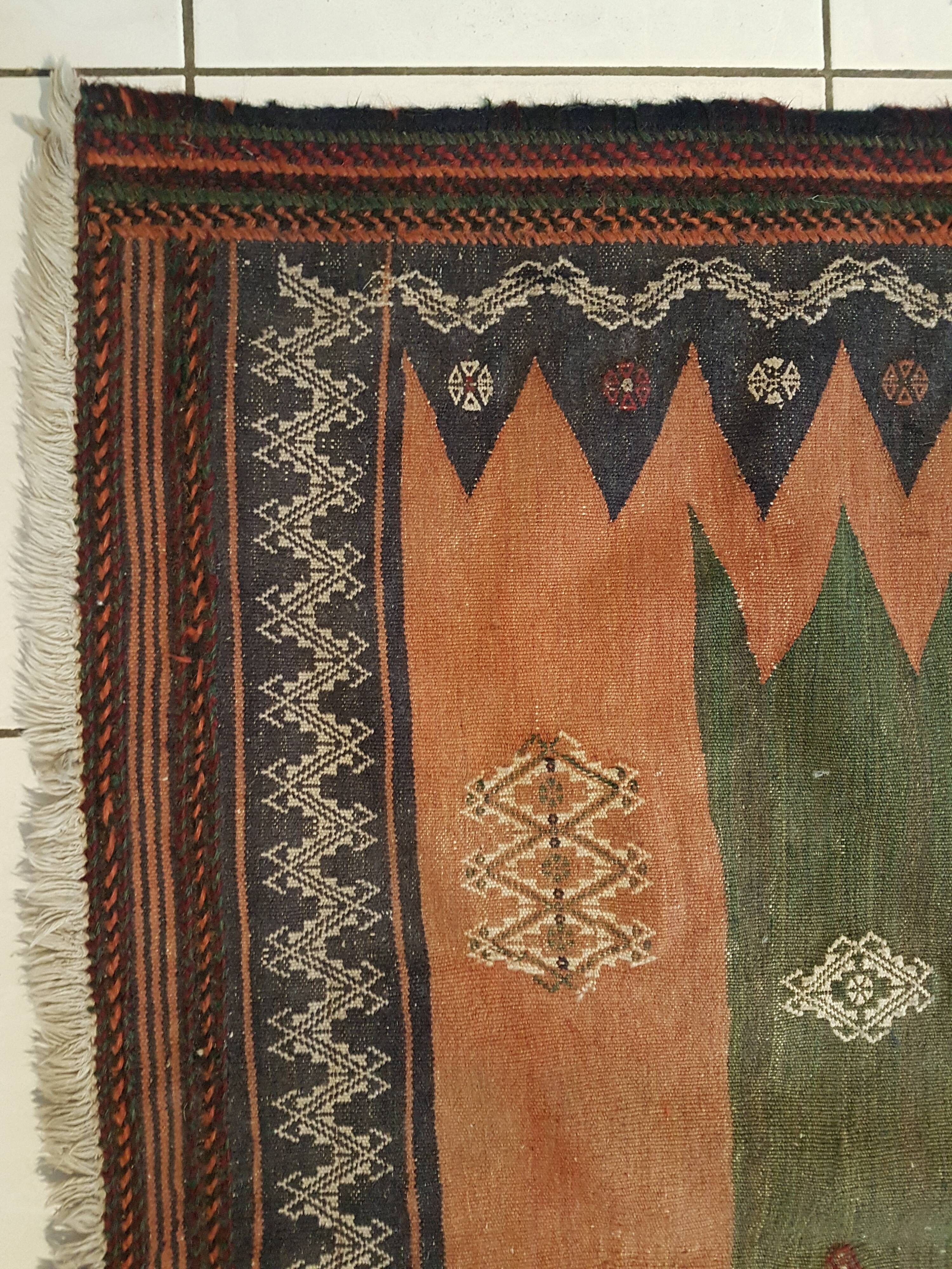 Moroccan kilim carpet (atlas), 130x141cm, handmade 100% wool