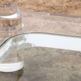 Table basse française Lucite et verre Maison Roméo, années 1970