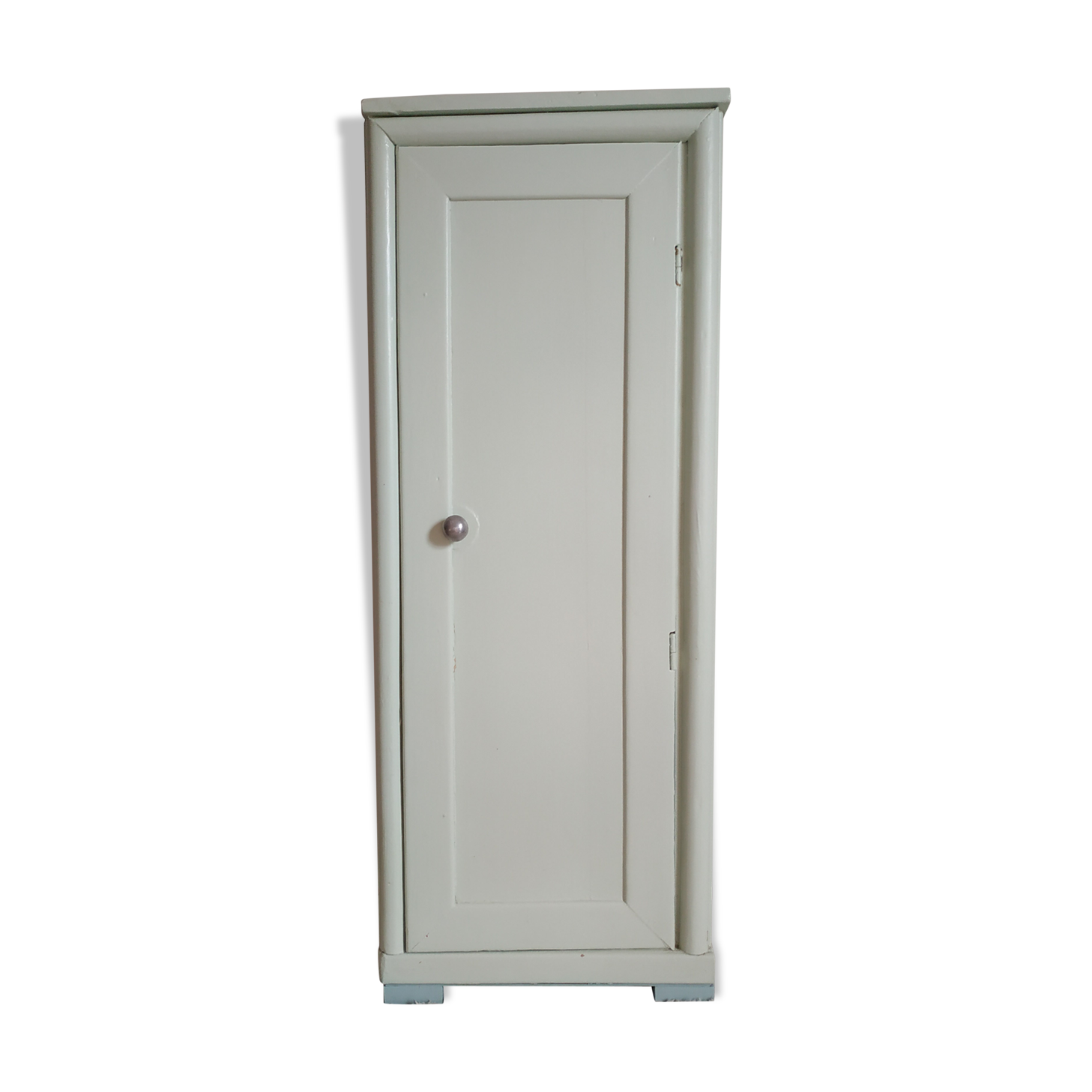 Renovated mado wardrobe