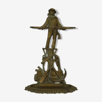 Porte-parapluie en bronze représentant un marin. Travail français. Vers 1970