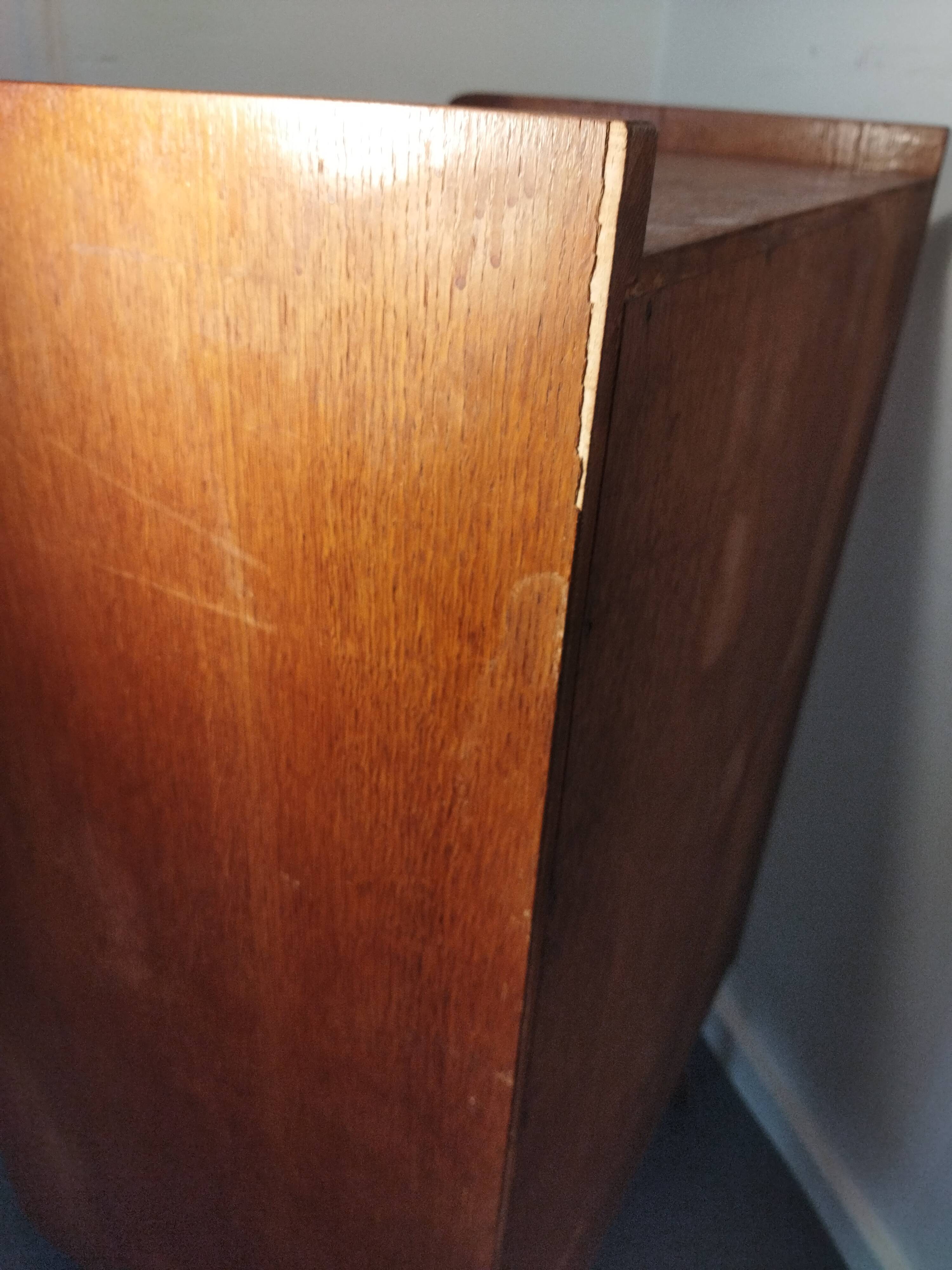 Commode vintage
