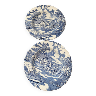 Set of two plates English style
