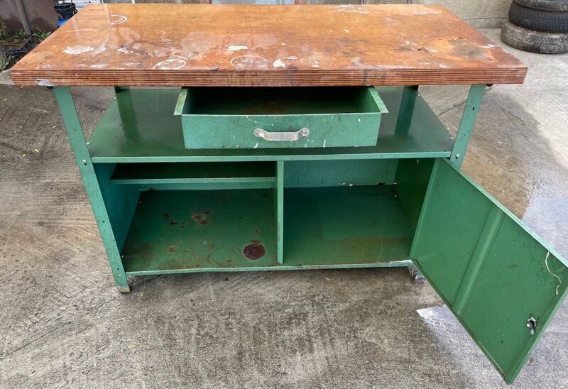 Established iron wooden top