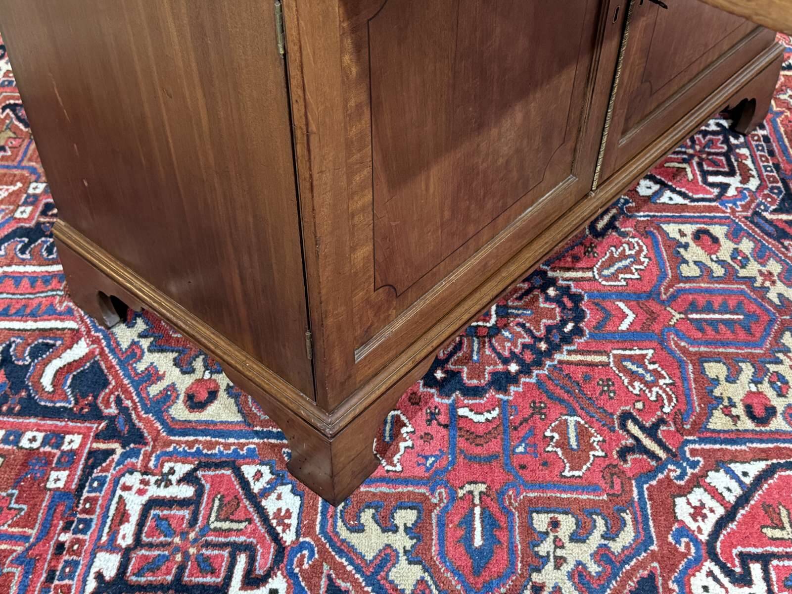 Commode secrétaire anglaise 19ème en acajou