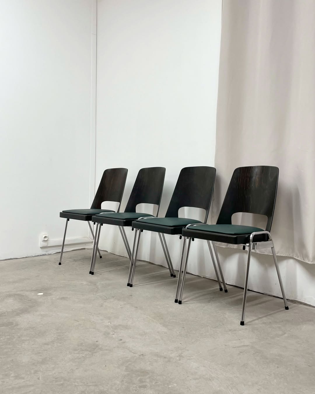 4 Baumann chairs, Manhattan model, circa 1970