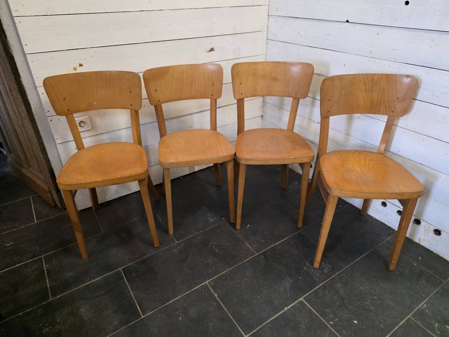 4 Thonet bistro chairs