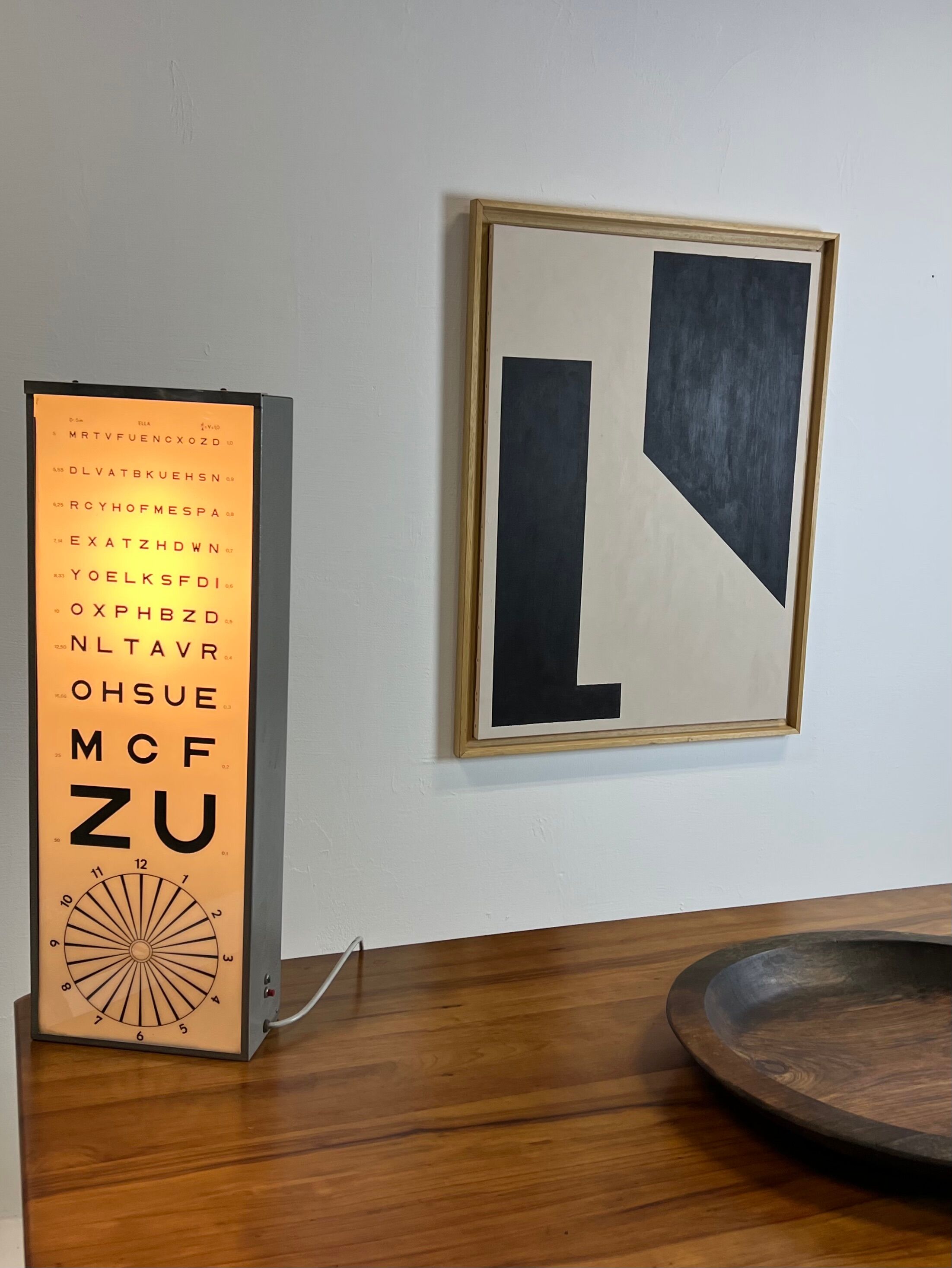 Optician's luminous painting