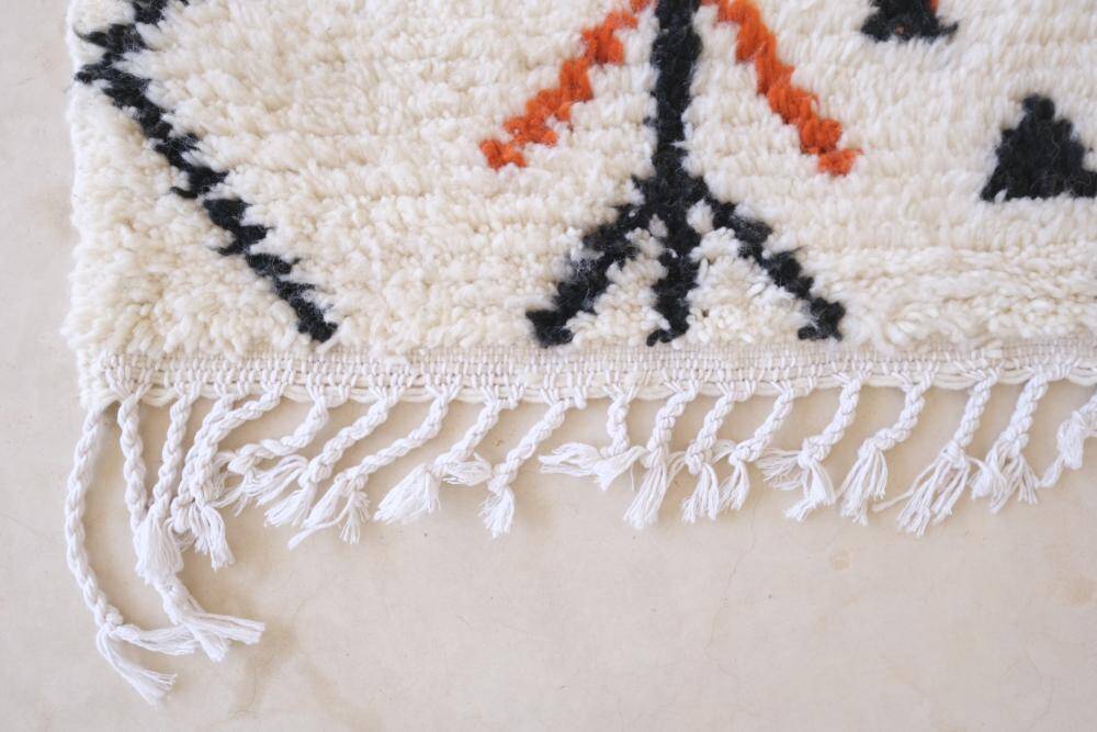 Berber rug from Morocco - 247 x 140 cm