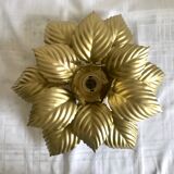 Wall lamp or ceiling lamp golden flower