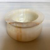 Onyx ring sizer pocket