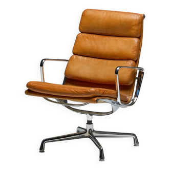 EA216 Soft Pad Chair by Charles and Ray Eames, USA, 1969