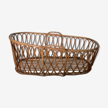 Rattan cradle