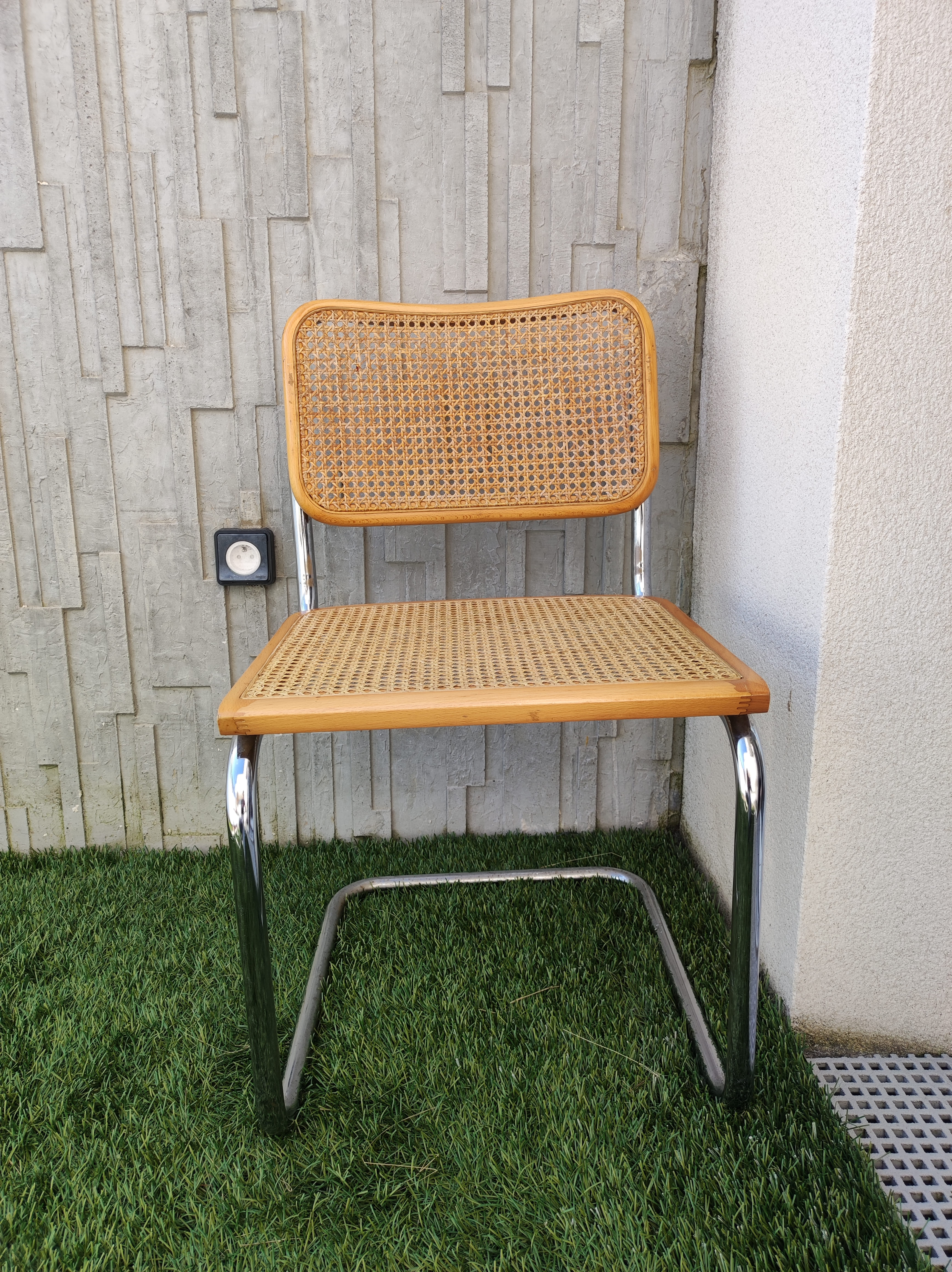 Set of 4 Cesca B32 chairs by Marcel Breuer