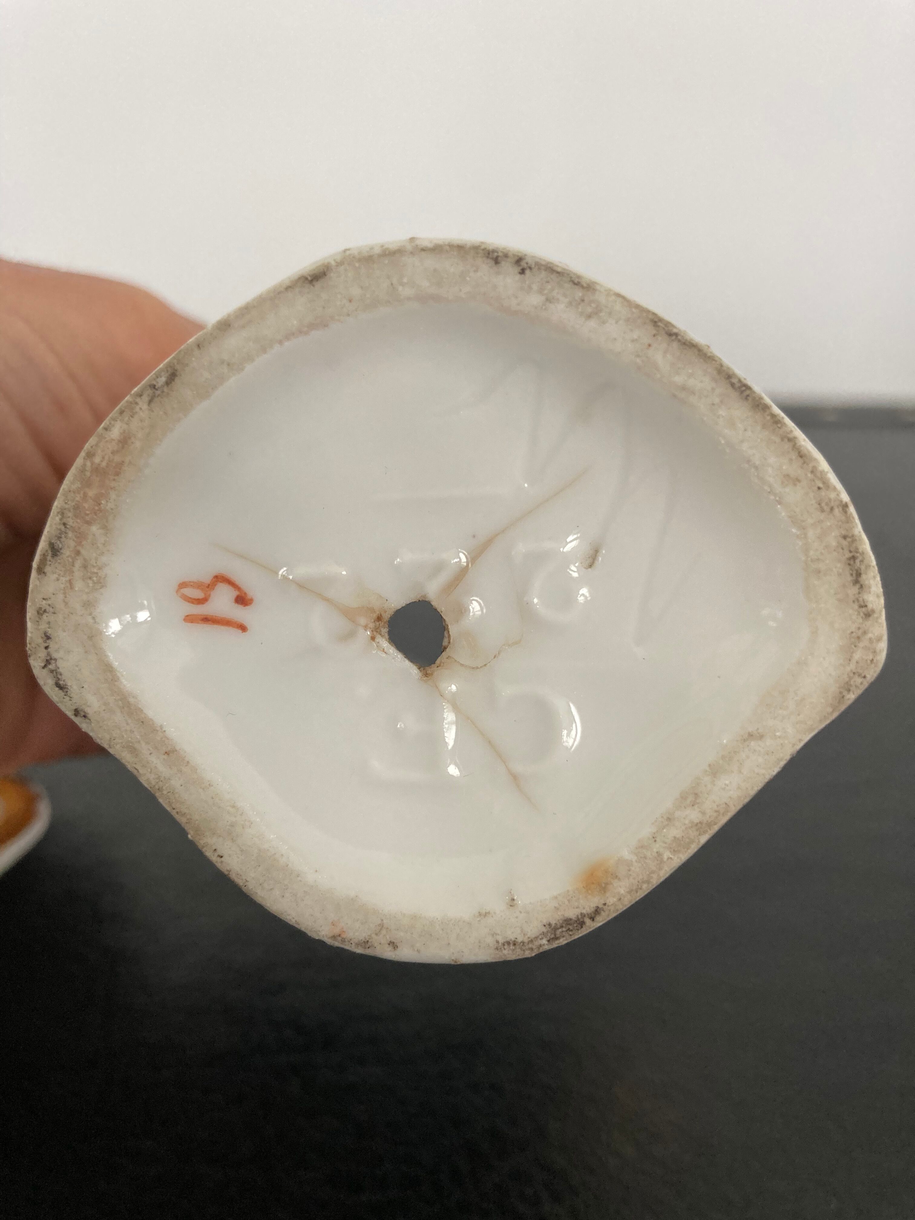 Pair of porcelain wedding vases XIXth