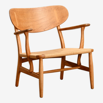 Early Hans J. Wegner CH22 chair for Carl Hansen & Son