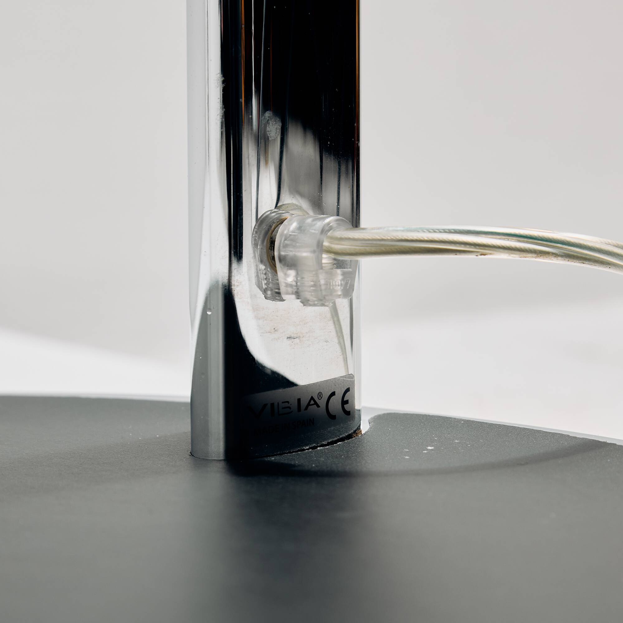 Balance 5190 floor lamp by Jordi Vilardell for Vibia