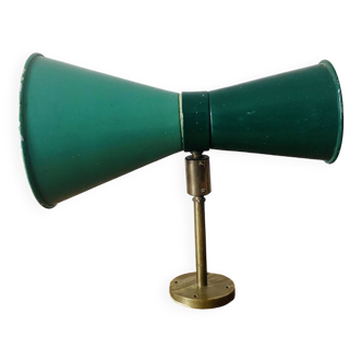 Diabolo wall light