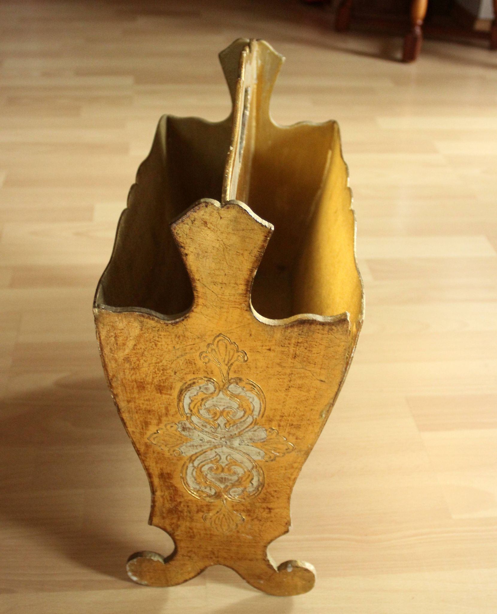 1950s - florentine wooden magazine rack - Vintage - made in Italy