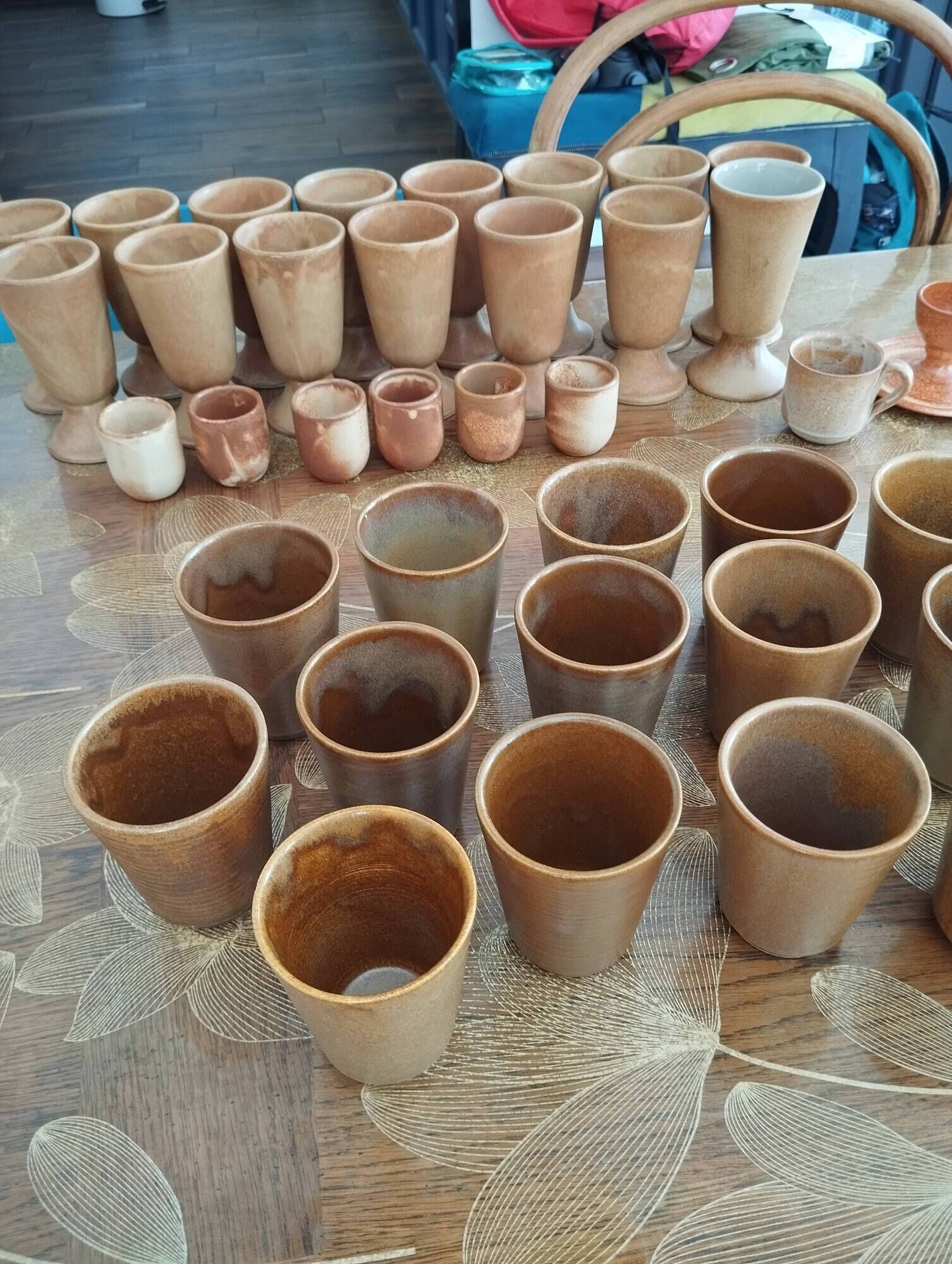 Set of stoneware dishes