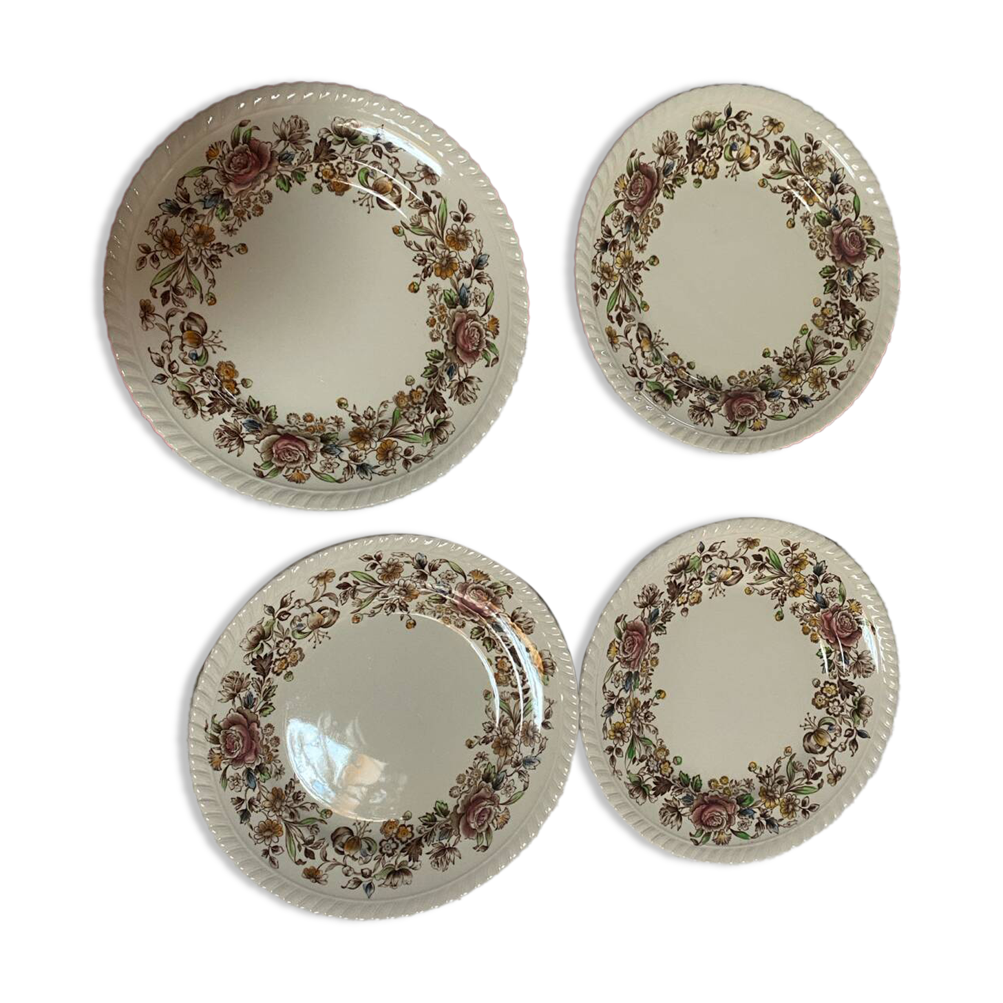 4 Johnson Bross dessert plates