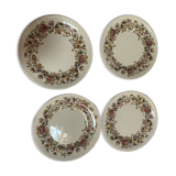 4 Johnson Bross dessert plates