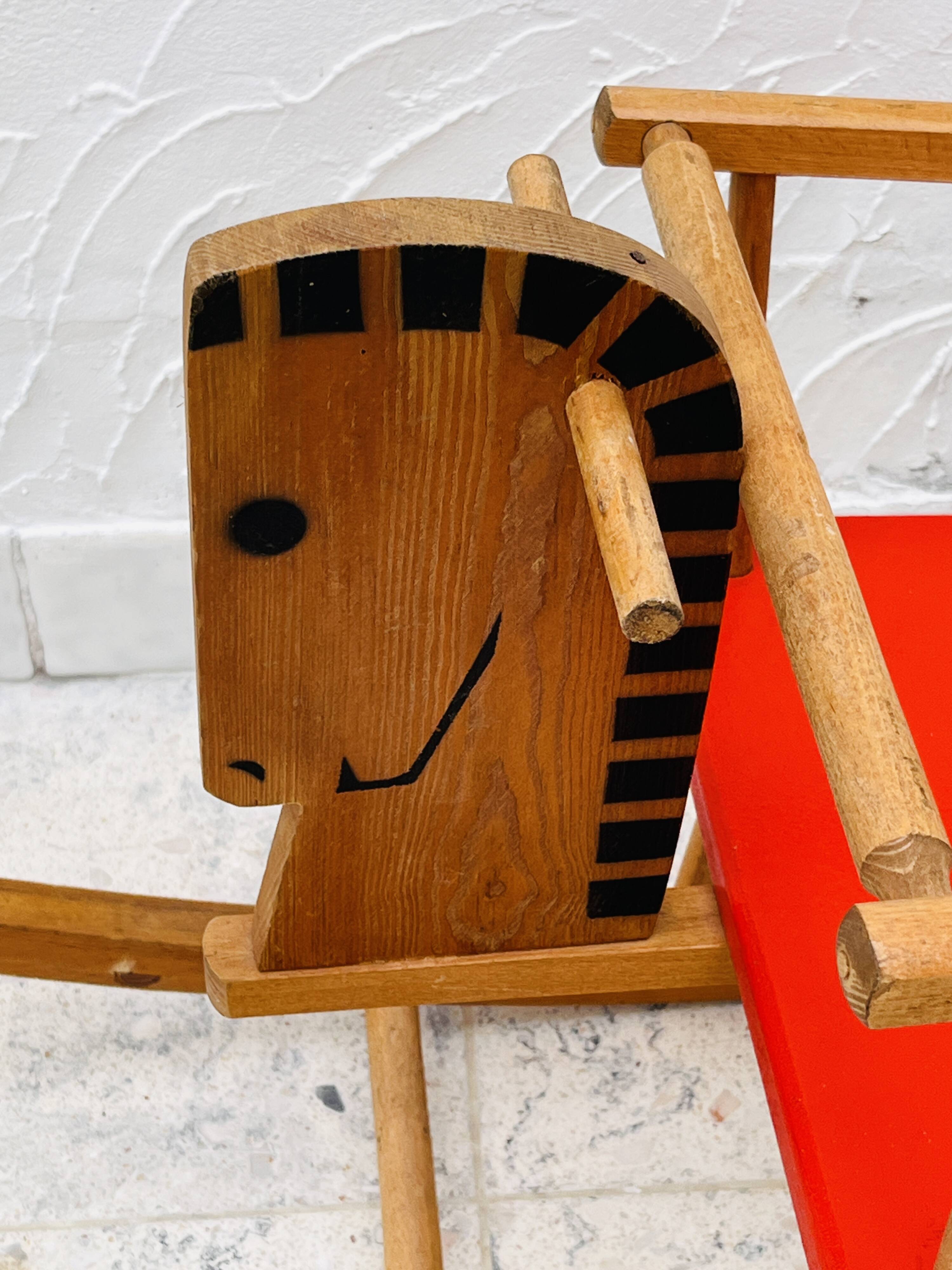 Cheval à bascule années 80