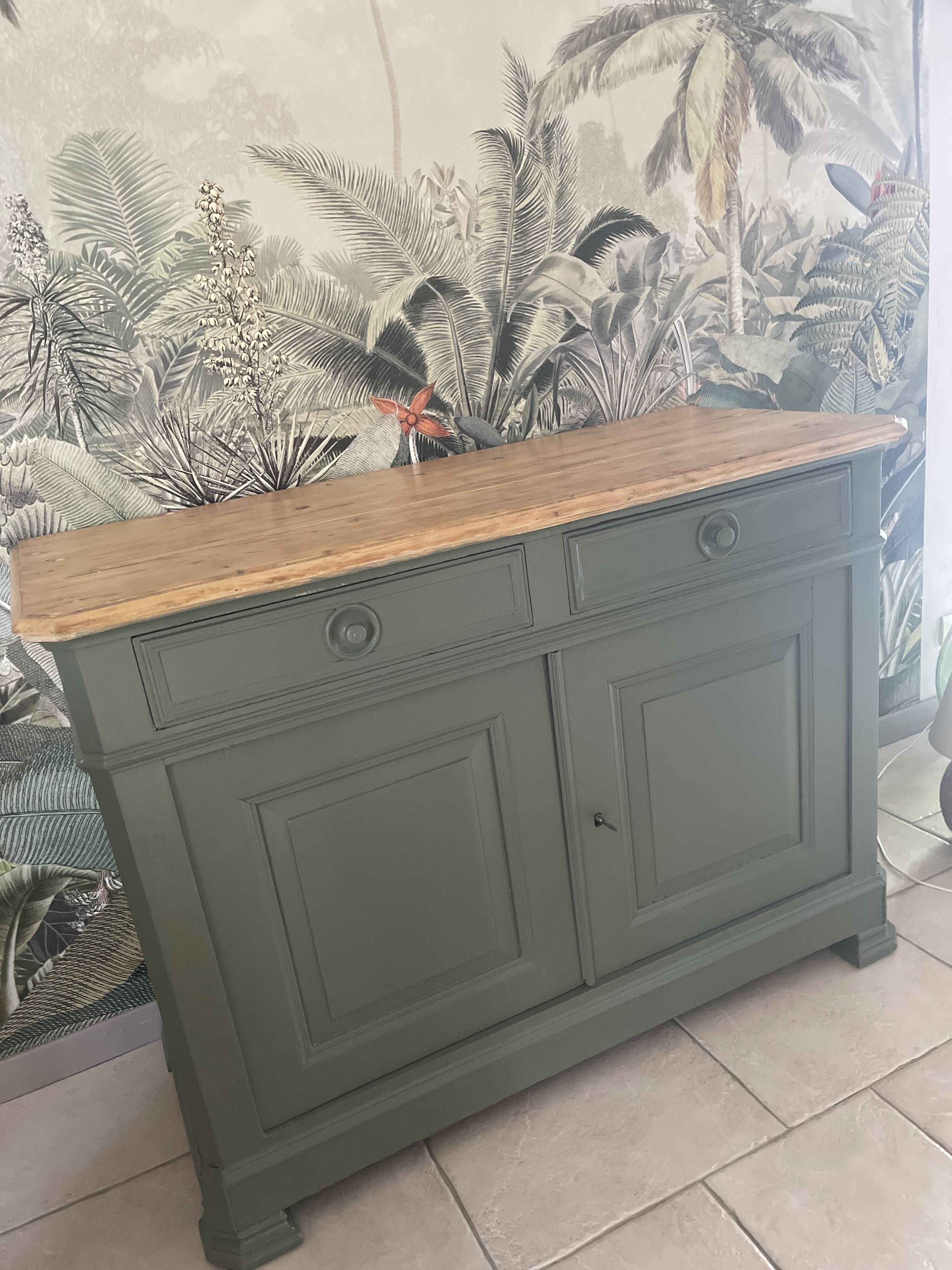 Grand Parisian buffet