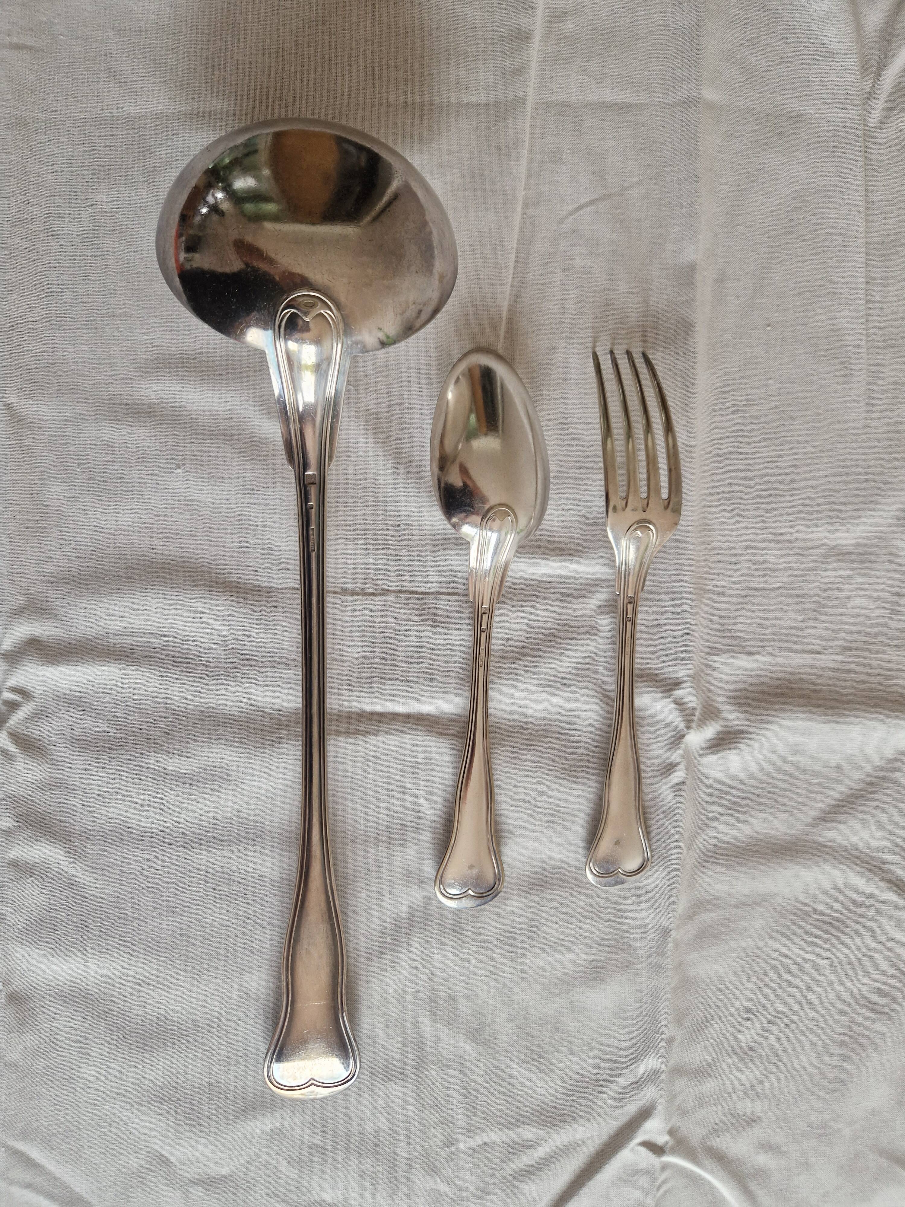 Cutlery set of 13 pieces in silver metal by Christofle