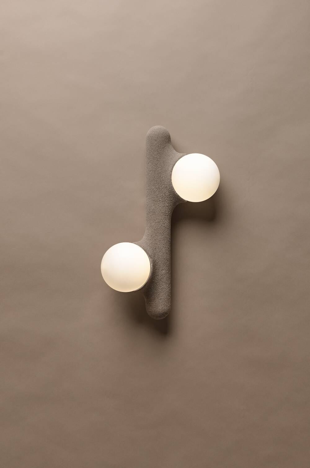 Prickly pear applique - natural sand