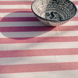 Pink striped tablecloth: 200cm x 160cm