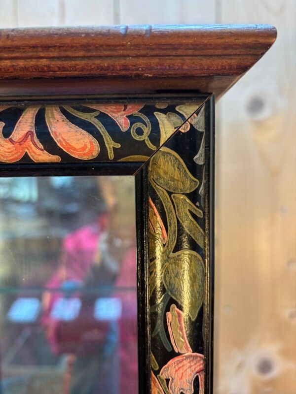 Petite vitrine à collections