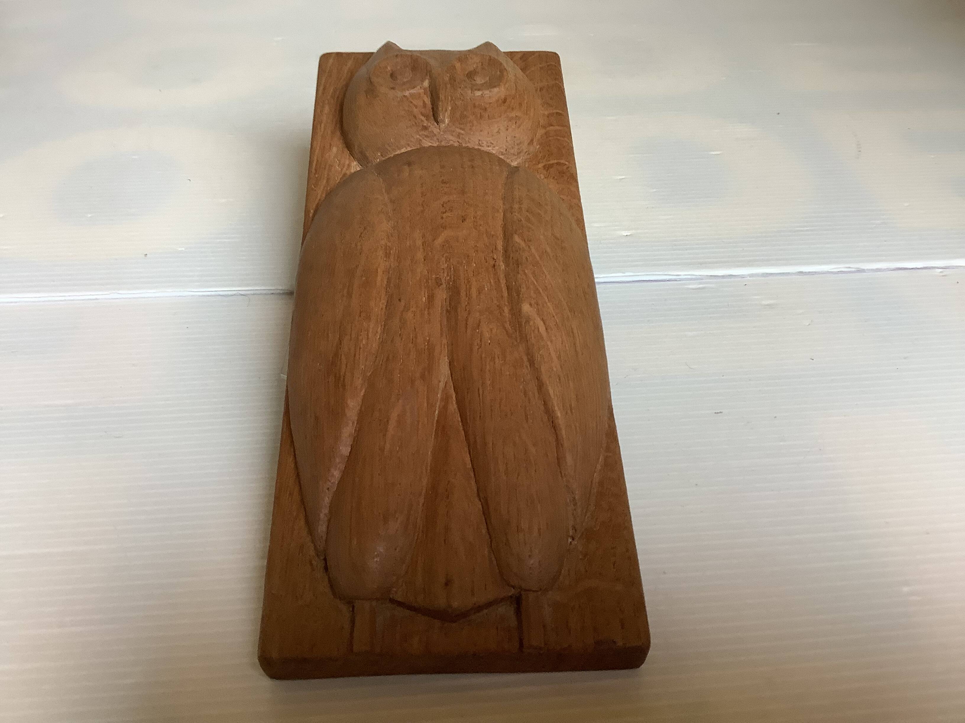 Owl in solid wood